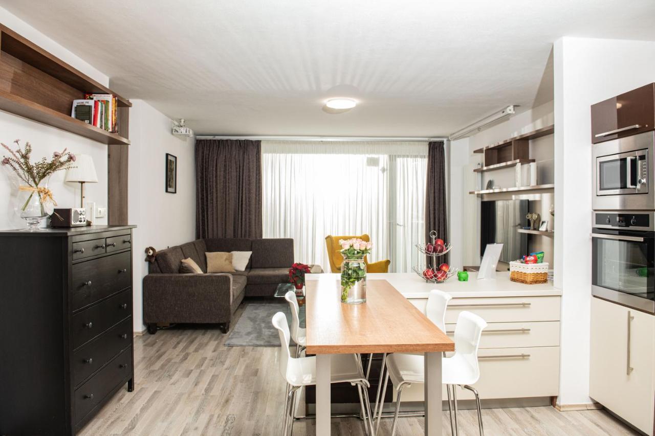 Forest Park Garden Apartment Bratislava Exterior foto