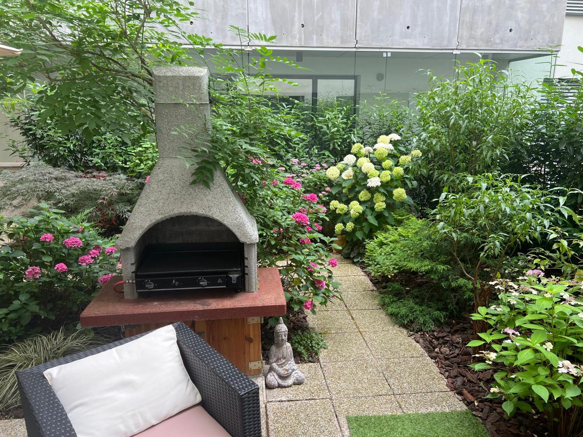 Forest Park Garden Apartment Bratislava Exterior foto